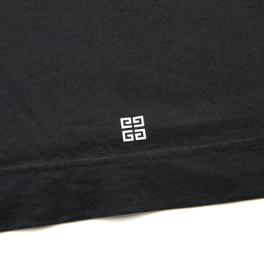 The label of the Givenchy Logo Black T Shirt.