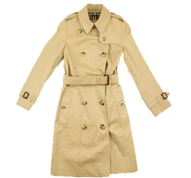 The front of the Burberry Chelsea Trench Coat.