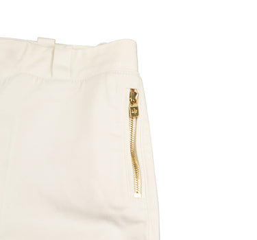 The zip of the Loro Piana White Bermuda Cotton Shorts with Gold Detailing.