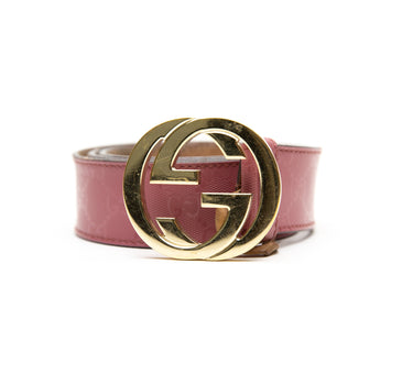 The front of the Gucci Pink Monogram Gold GG Buckle Belt.