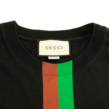 The inside label of the Gucci Fake Not Black T Shirt.