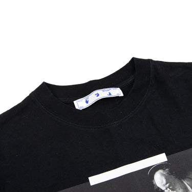 The collar of the Off-White Black Caravaggio T-Shirt.