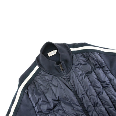 The collar of the Moncler Navy Stripe Maglia Tricot Full Zip.