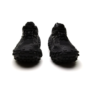 The front of the Balenciaga All Black Bouncer Sneaker.