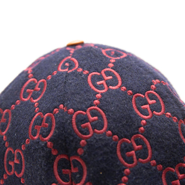The logo of the Gucci Embroidered GG Canvas Baseball Hat.