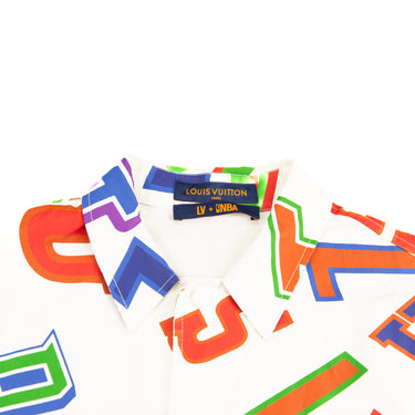 The collar of the Louis Vuitton x NBA Basketball Letters Overshirt.