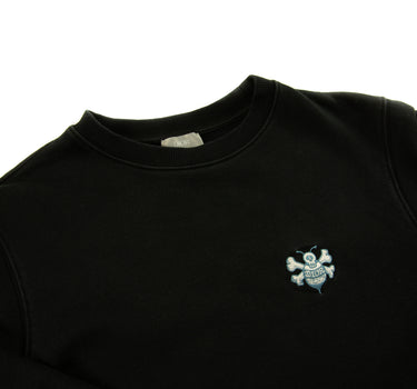 The collar and logo of the Dior x Shawn Stussy Bee Black Sweatshirt.