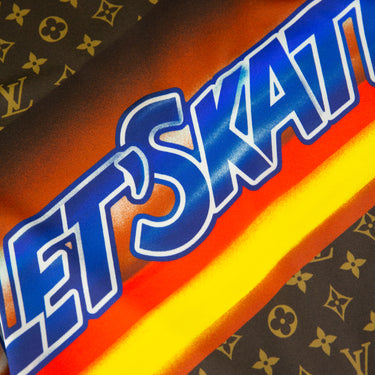 The logo of the Louis Vuitton Skate Dress.