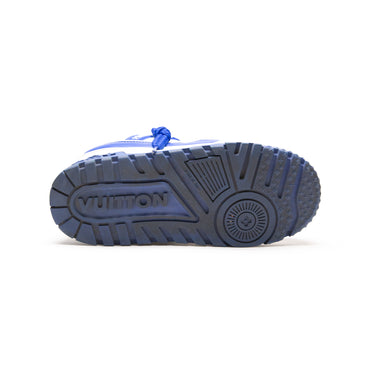 The soles of the Louis Vuitton LV Trainer Maxi Blue White Sneaker.
